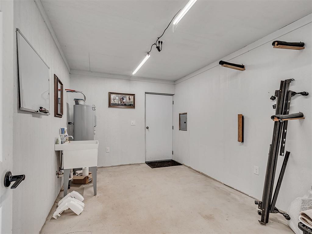 3001 Ne 80th Avenue Property Photo 5