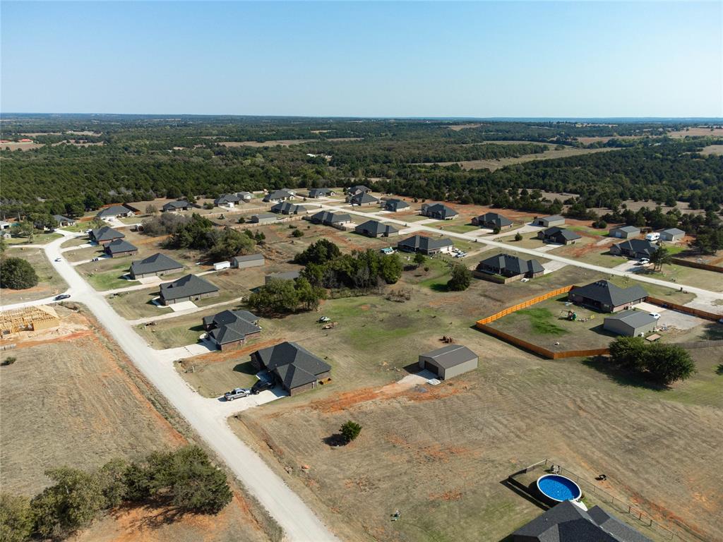 2585 Gallant Fox Terrace Property Photo 3