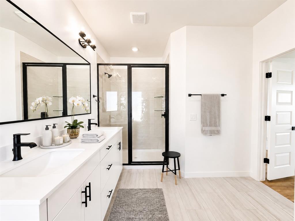 18029 Anthem Boulevard Property Photo 5