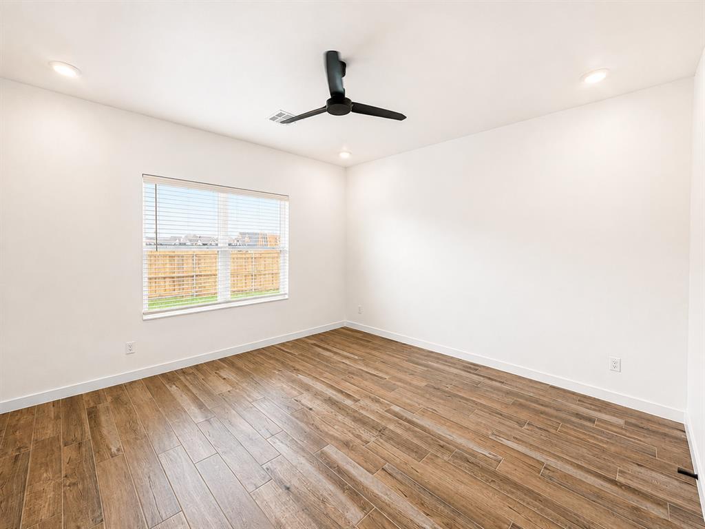 18029 Anthem Boulevard Property Photo 14