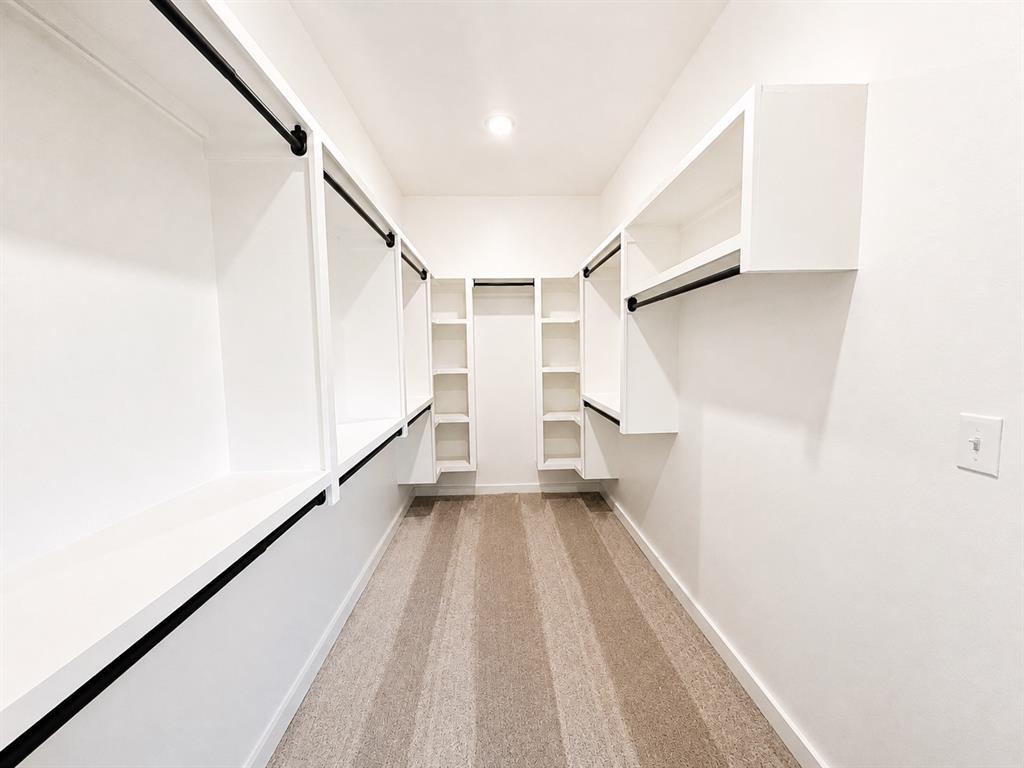 18029 Anthem Boulevard Property Photo 19