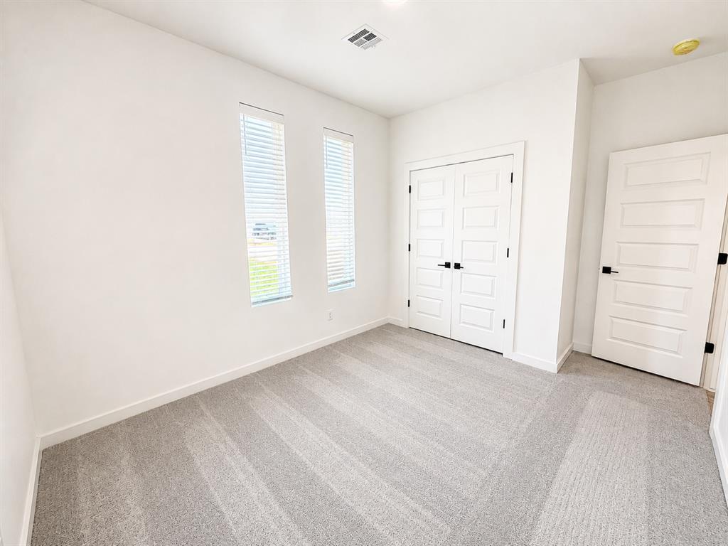 18029 Anthem Boulevard Property Photo 21