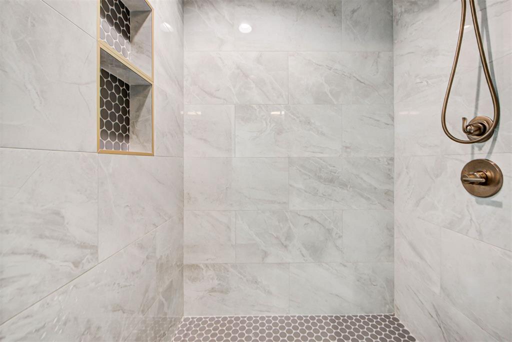 3387 Red Ridge Drive Property Photo 17