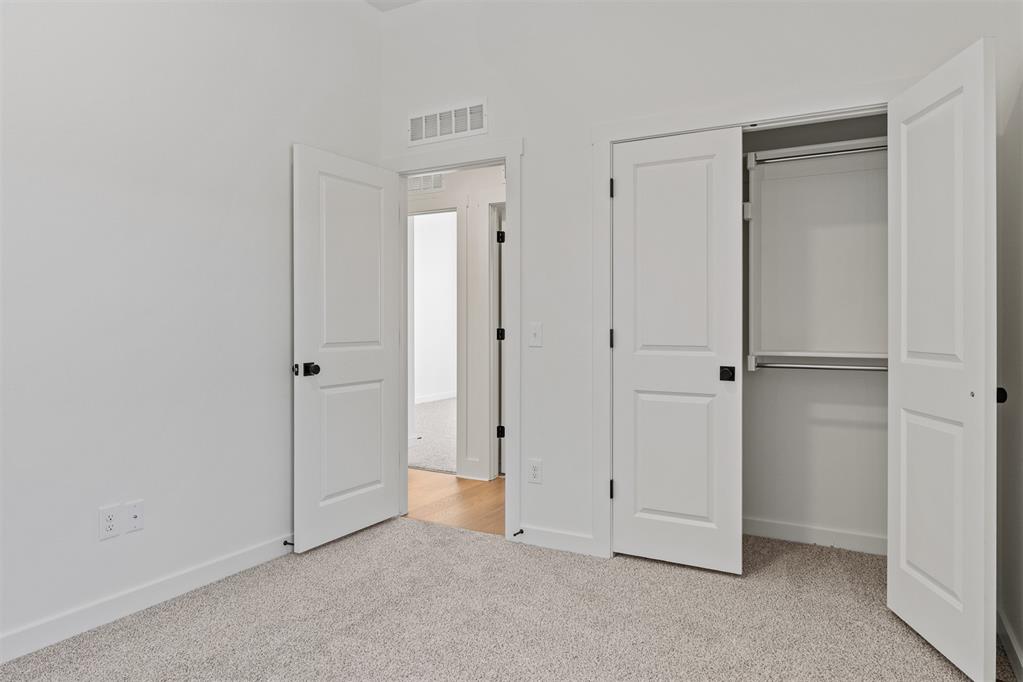 11221 Nw 135th Street Property Photo 21