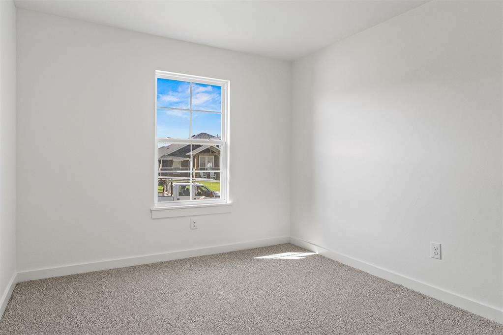 11221 Nw 135th Street Property Photo 22