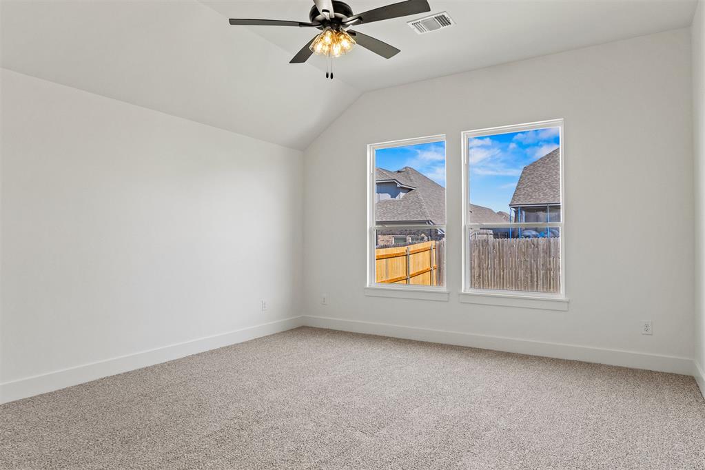 11221 Nw 135th Street Property Photo 24