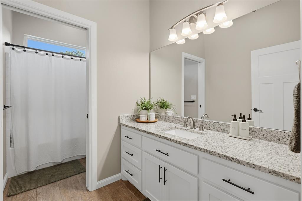 19101 Abigail Drive Property Photo 24