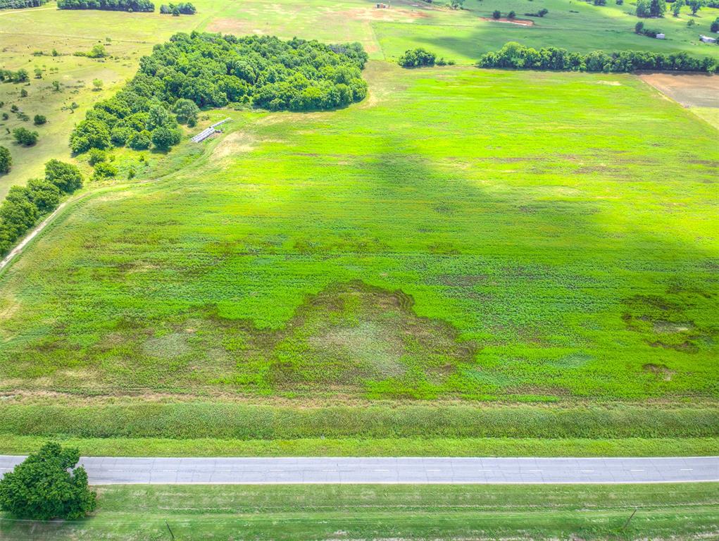 0002 N Harrah Road Property Photo 6