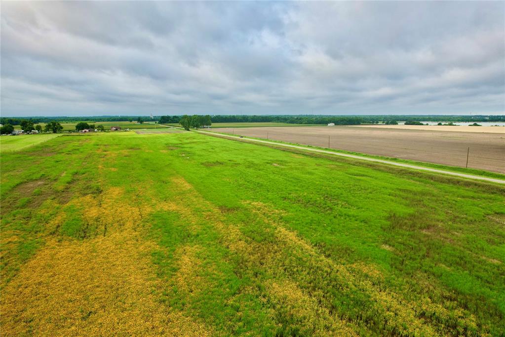 0002 N Harrah Road Property Photo 10