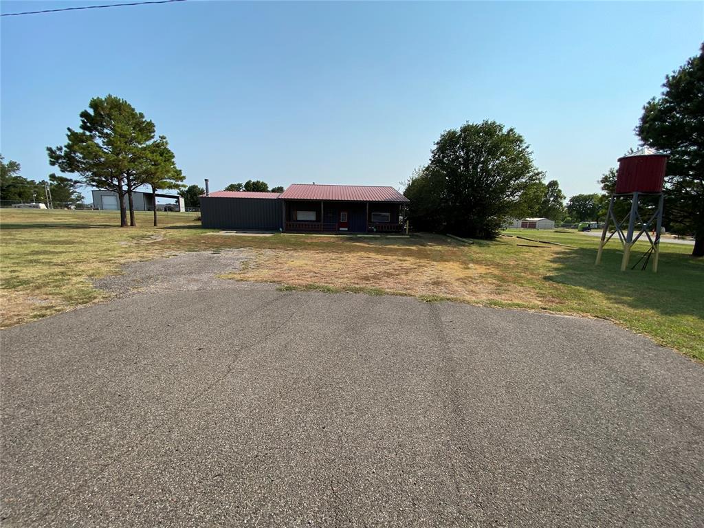 10520 US Highway 77