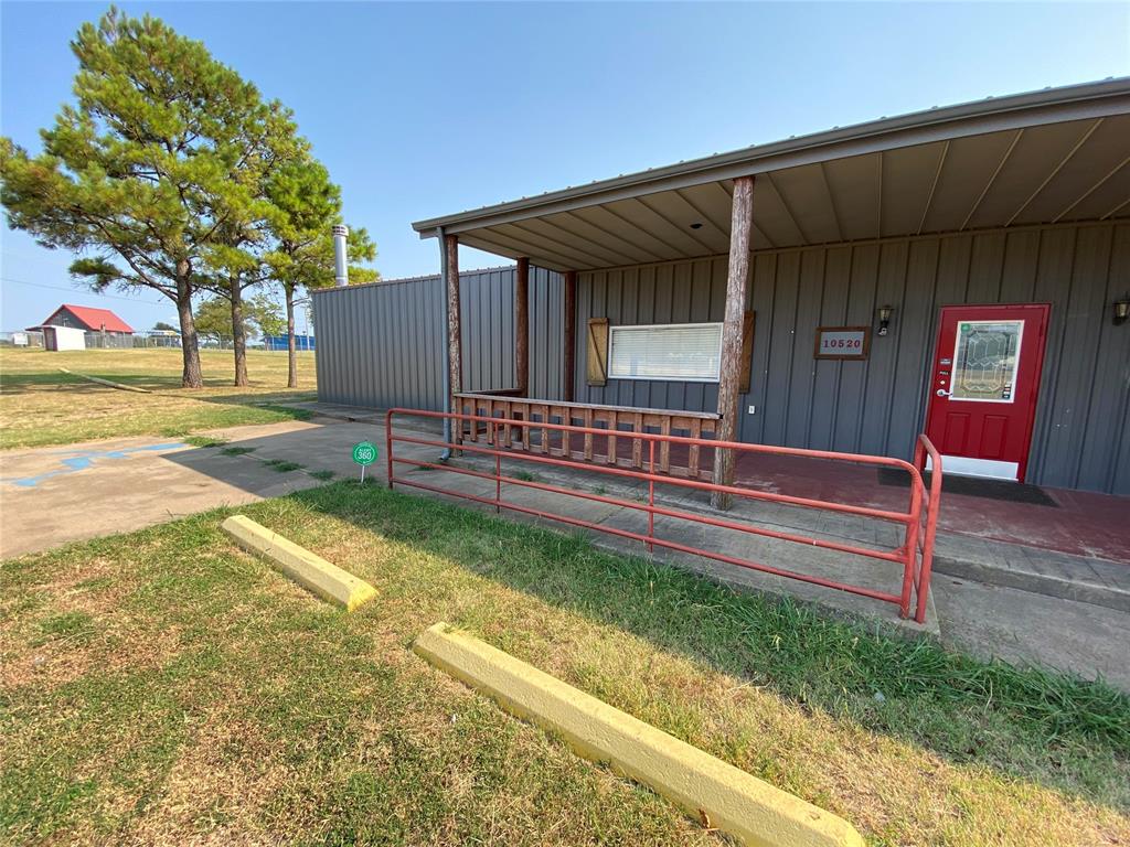 10520 Us Highway 77 Property Photo 7