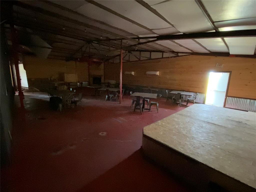 10520 Us Highway 77 Property Photo 28