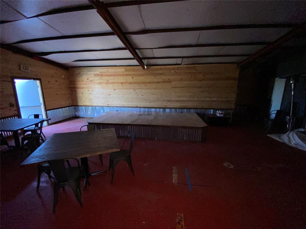 10520 Us Highway 77 Property Photo 31