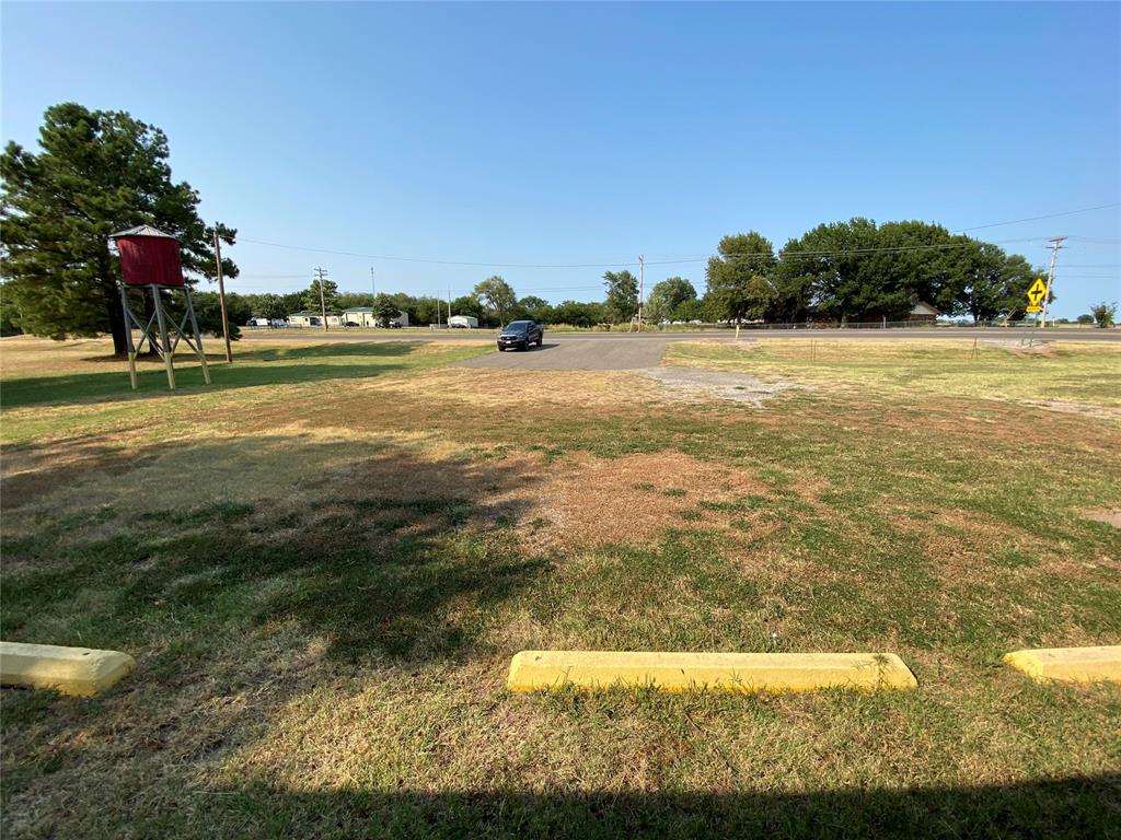 10520 Us Highway 77 Property Photo 40