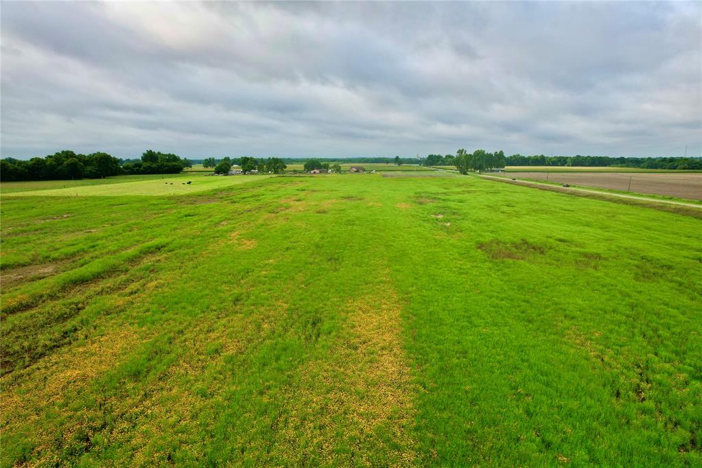 0004 N Harrah Road Property Photo 14
