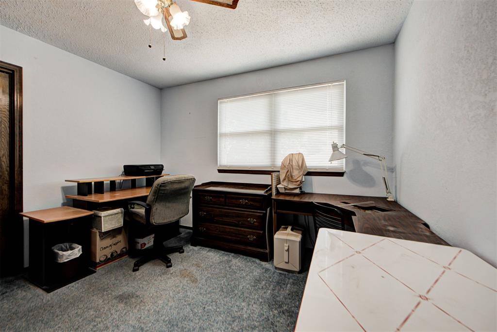 11504 Mackel Drive Property Photo 33