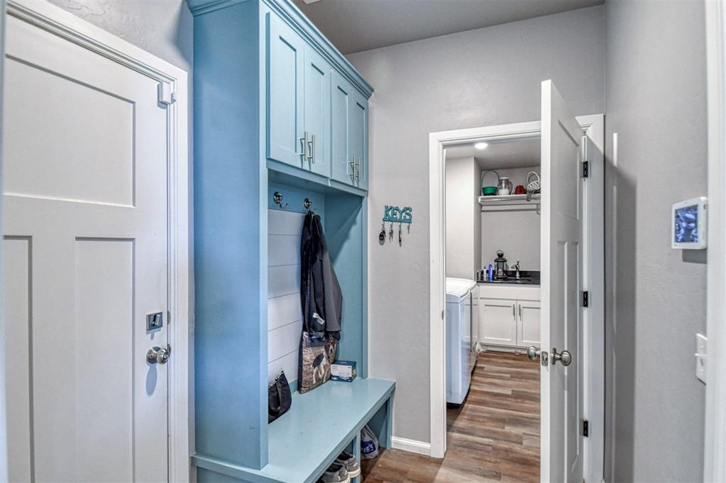 4217 Frontier Trail Property Photo 24