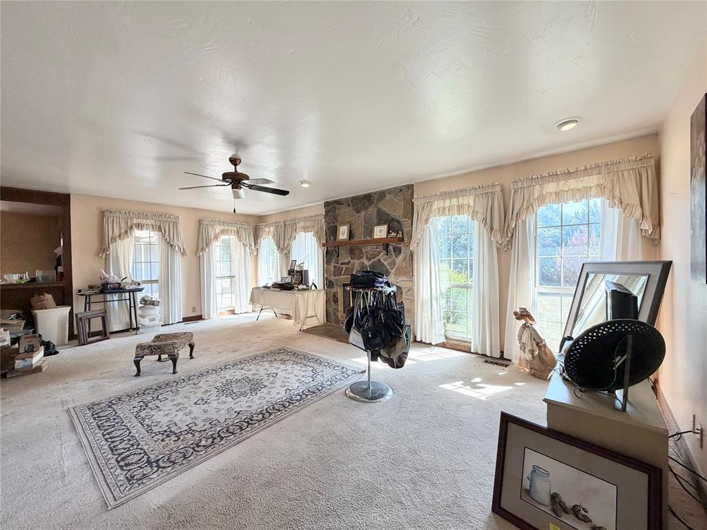 1 Oakridge Drive Property Photo 5