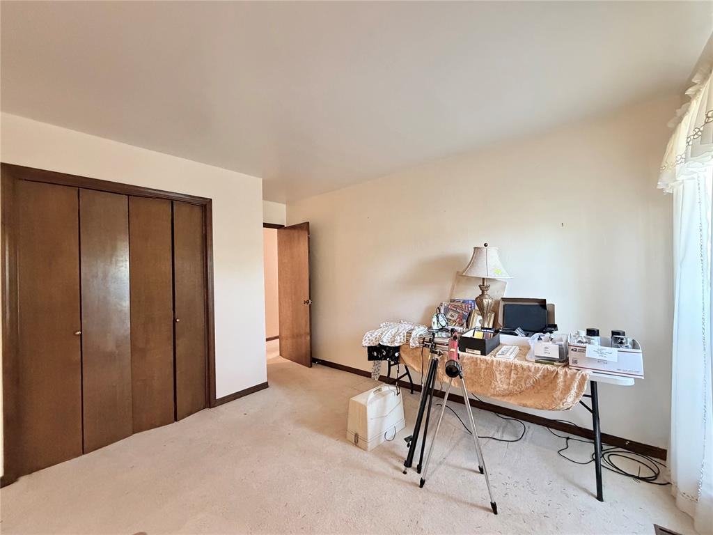 1 Oakridge Drive Property Photo 26