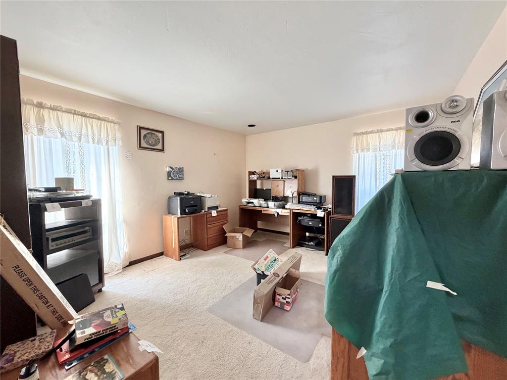 1 Oakridge Drive Property Photo 30