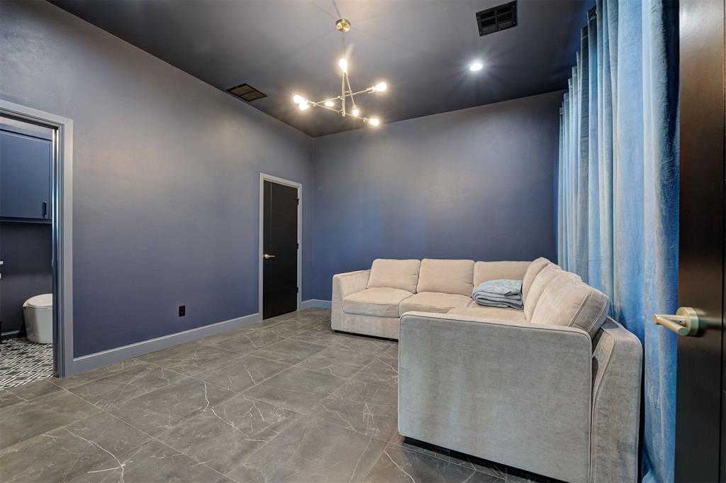 1034 Acclivis Way Property Photo 44