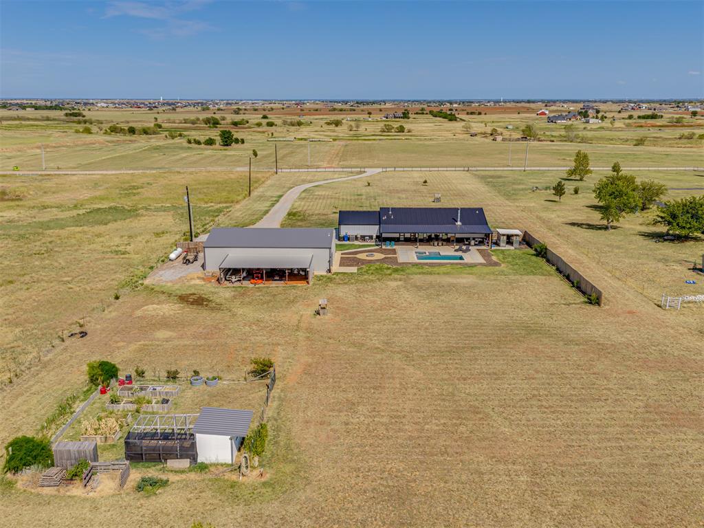 6829 Ne Mustang Road Ne Property Photo 46