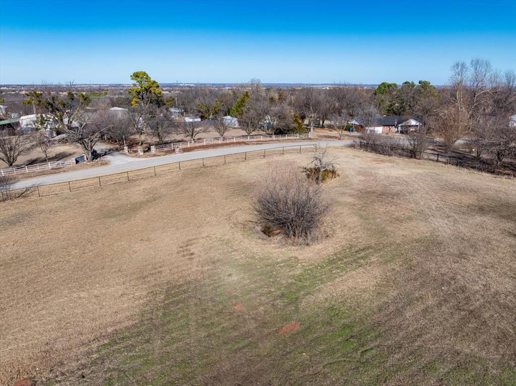 1800 Ranchwood Drive Property Photo 6