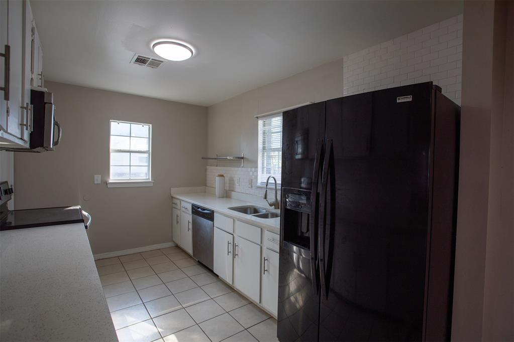 1244597 Property Photo 4