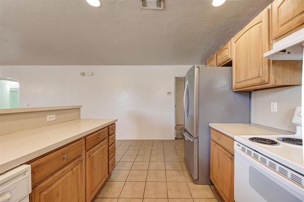 1925 N Mckinley Avenue Property Photo 16