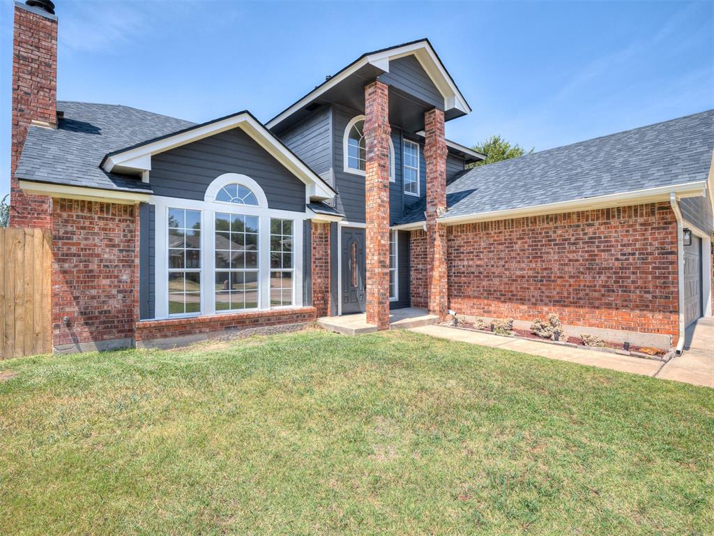 2705 E Hills Drive Property Photo 6