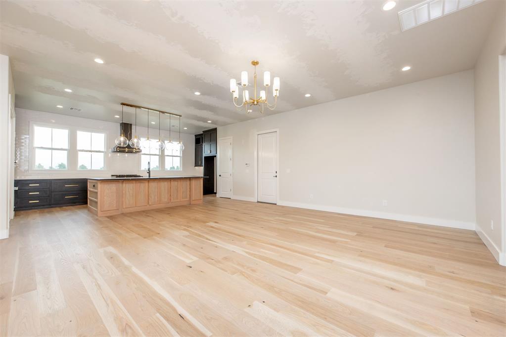2920 Edgefield Lane Property Photo 11