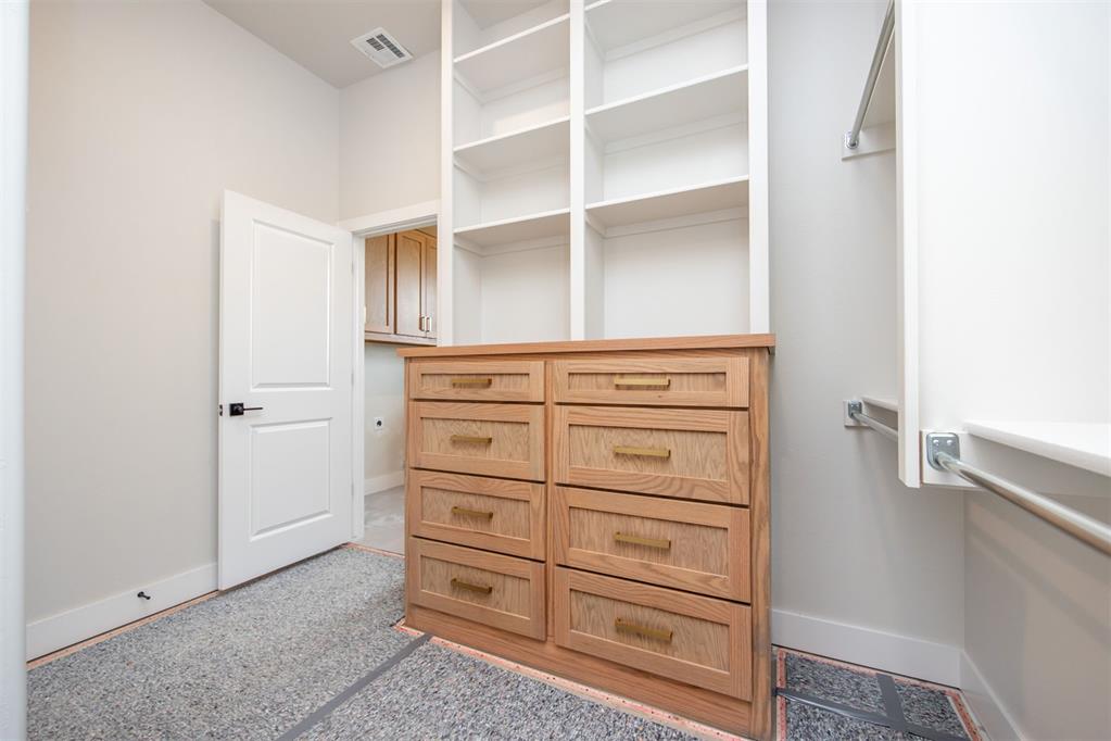 2920 Edgefield Lane Property Photo 40