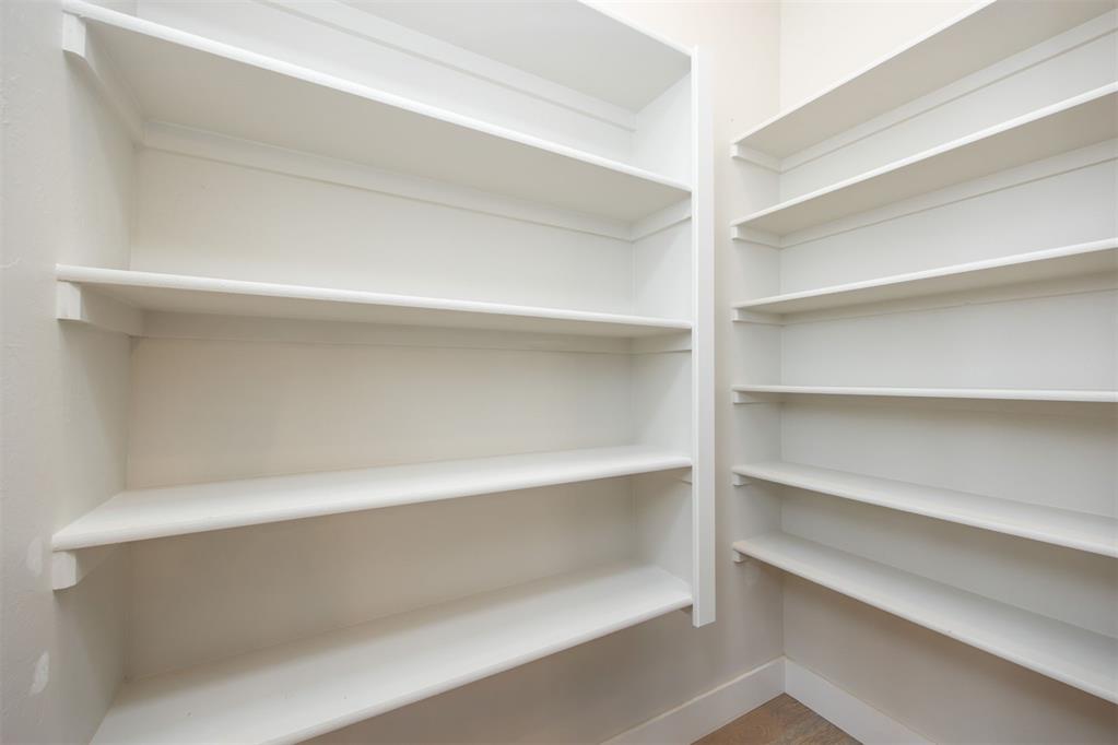 2920 Edgefield Lane Property Photo 47