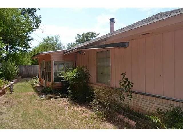 4908 Fox Court Property Photo 2