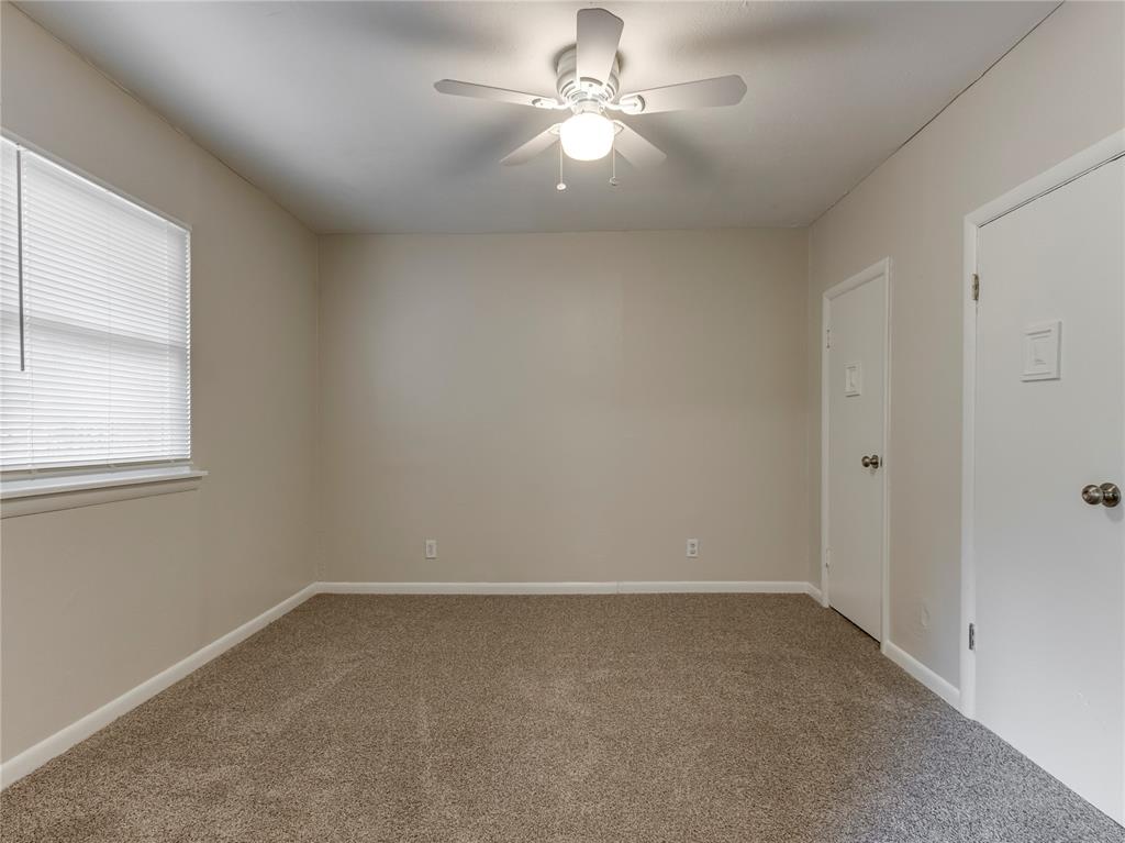 4905 N Willow Avenue Property Photo 18