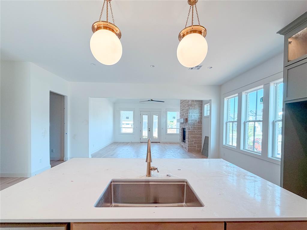 1925 Parkwood Avenue Property Photo 19