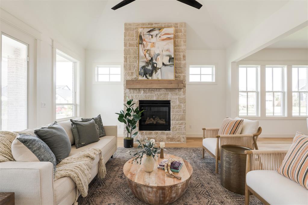 1925 Parkwood Avenue Property Photo 28