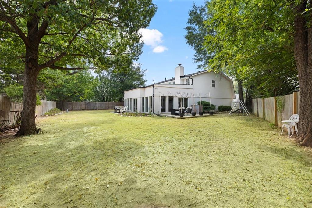 12213 Greystone Terrace Property Photo 2