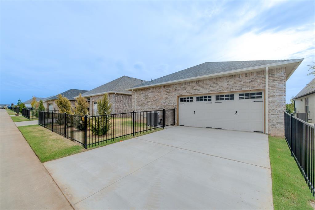 1709 Parkwood Avenue Property Photo 42