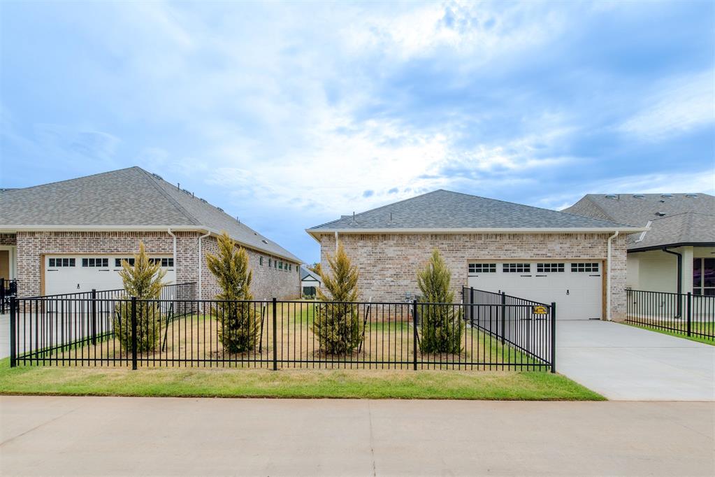 1709 Parkwood Avenue Property Photo 43