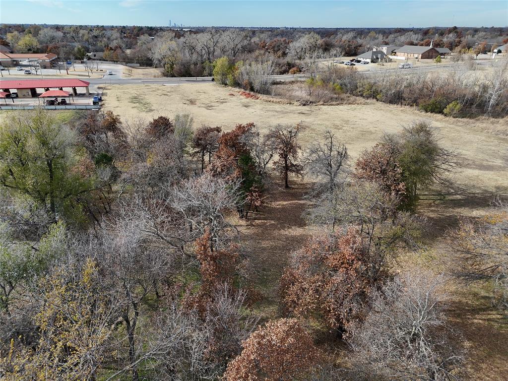 1250 S Post Road Property Photo 2