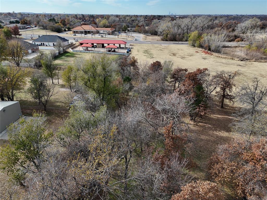 1250 S Post Road Property Photo 3