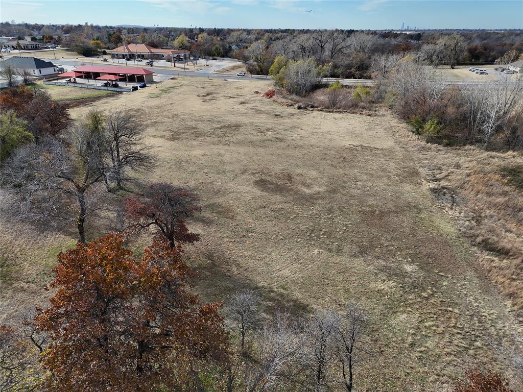 1250 S Post Road Property Photo 11