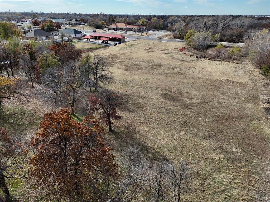 1250 S Post Road Property Photo 13