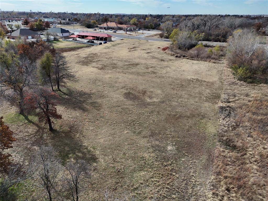 1250 S Post Road Property Photo 14