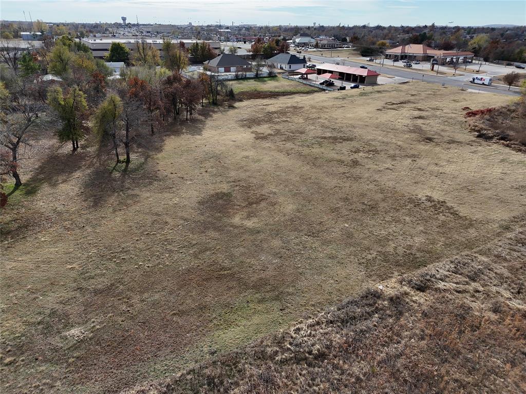 1250 S Post Road Property Photo 19