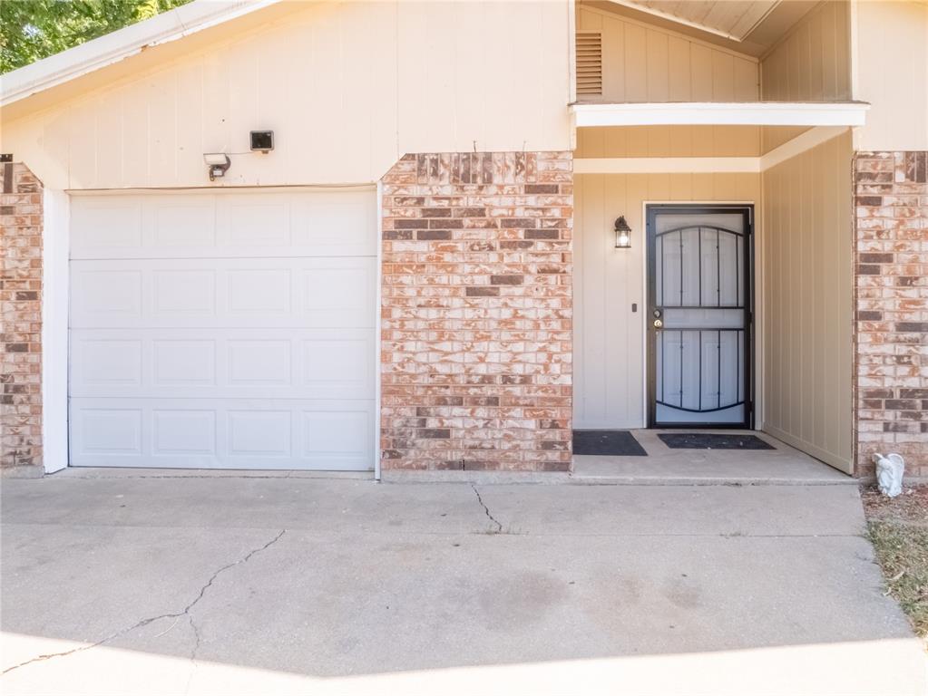1720 Jesse L Davenport Street Property Photo 3