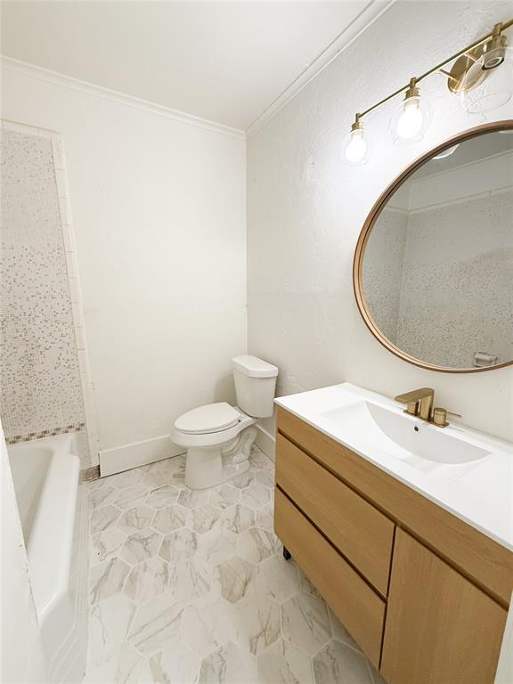 621 Reeves Court Property Photo 12