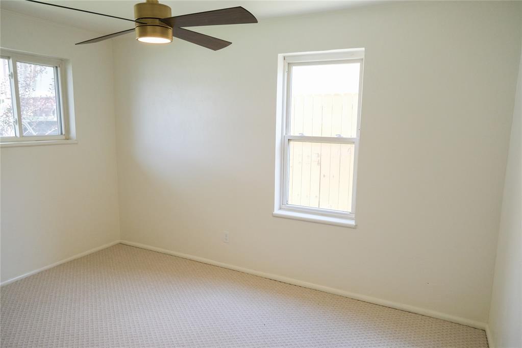 621 Reeves Court Property Photo 15