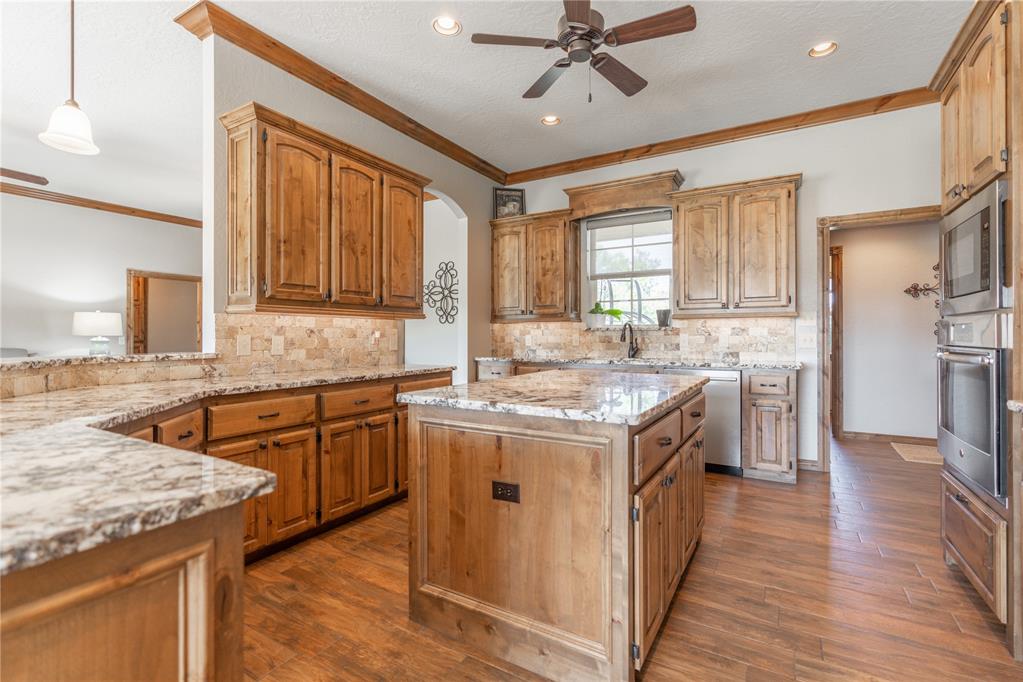 600 Hannah Drive Property Photo 4